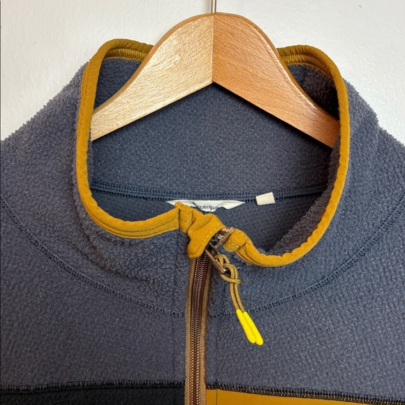 Cotopaxi Abrazo Half-Zip Men’s Fleece Jacket Graphite Black Colorway Medium - Picture 4 of 6